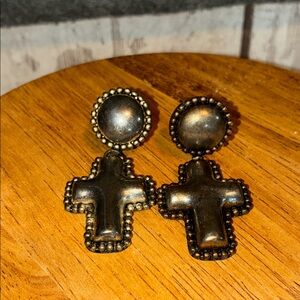 Earrings and pendant.